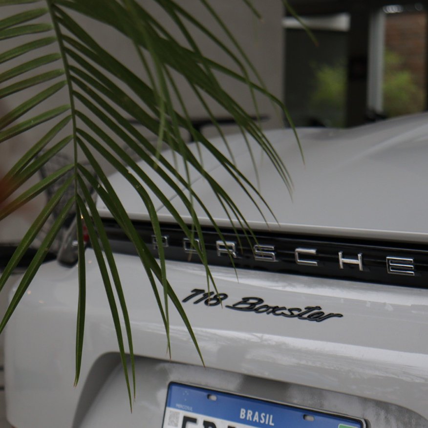 PORSCHE carro